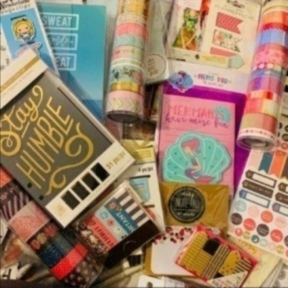 Planner Goodies Mystery Box - Picture 10 of 14